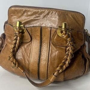 AUTHETIC CHLOE Tan Leather Shoulder Bag with Vintage BoHo Appeal